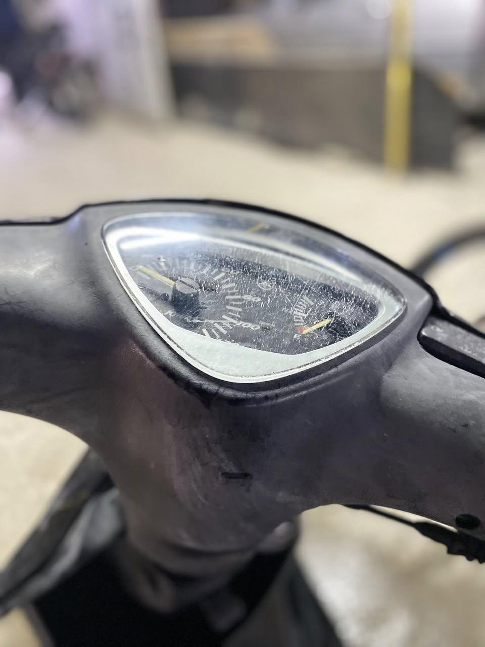 سلام عليكم دراجه ماكس عدله بلاديه حلوه فقط سلف تجاري ول كفر بيه دبلات رياضي امامي خلفي وبيه دمام دراجه مناقصه اي شي ٥٧٥ وبيه مجال متواجد خاص عنواني بغداد تقاطع درويش


**إذا كنت صاحب هذا الإعلان وتريد حذفه لأي سبب، رجاءا أرسل رسالة إلى الدعم الفني**