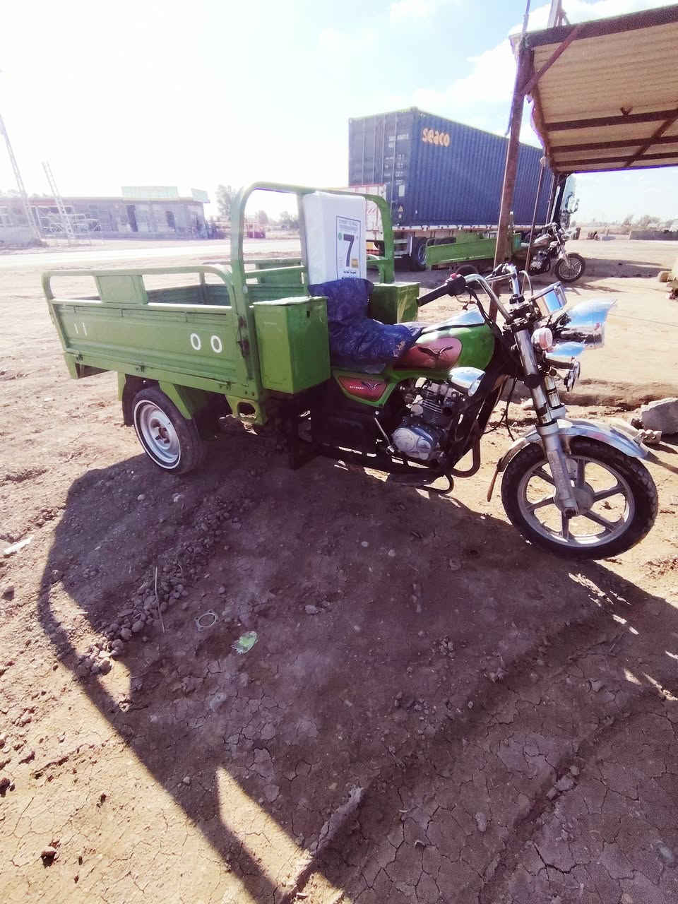 21 أوراق اصولي مكمركه وصل معرض موجود مكفوله مليون ٥٥٠ محاويل ناحيه الإمام طريق جبله ***********
