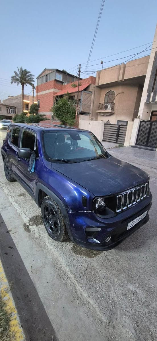 سلام عليكم جيب رنجيدللبيع 2019 ماشيه 49 مايل حادث السيارة جاملغ وبنيد وجاملغ خلفي وصندوك صورالحادث بالمنشور ايرباك فقط بردة طاك سيارة جديدة برغي مامفتوح بيهة المواصفات شاشه وكامره تحكم ستيررن جهتين بصمه مكينه 2400 كير 9 نمر تبريد ثلج ادامه كامله كلشي بالسيارة على وضع الشركه حتى الحداديه بلادي مامفتوحة السياره مال بيت ماماشيه هوايه مكان السيارة بغداد البنوك *********** السعر 115 وبيهة مجالك بغداد, العراق
