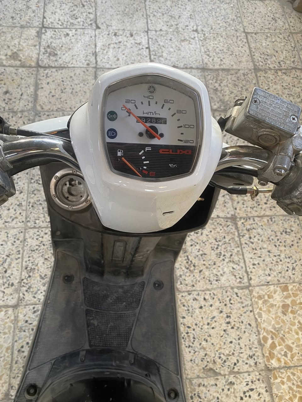 السلام عليكم دراجه بوليس للبيع الدراجه خير من الله شلعه معدل كهربائيات كلهة شغاله نكره سلف العنوان بغداد الدوره ابو دشير الرقم *********** السعر ٤٧٥وبيهة مجال
