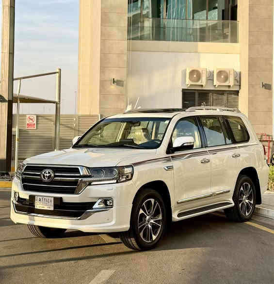 اجدد لاند كروز كراند تورينك ساز 2020 السياره اخت الزيرو ماشيه 27 الف
كفاله عامه بوضع الوكاله فول موصفات 
1. فتحه سقف 
2. بصمه ابواب و تشغيل عن بعد 
3. كأمره + حساسات 
4. كشنات كهرباء 
5. نظام فور ويل 
6. دبل ماوس
7. ثلاجه 
8. صندوق كهرباء 
9. شاشات خلفيه 
10. مري كهرباء 
11. فول تحكم استيران 
12. تبريد 3 قطع 
13. نظام ايكو 
14. نظام تزحلق 
15. رقم بغداد باسمي 
16. مكان بغداد السيديه 
17. السعر 578 ورقه وبيه مجال بسيط 
18. الاستفسار *********** فقط بيع
