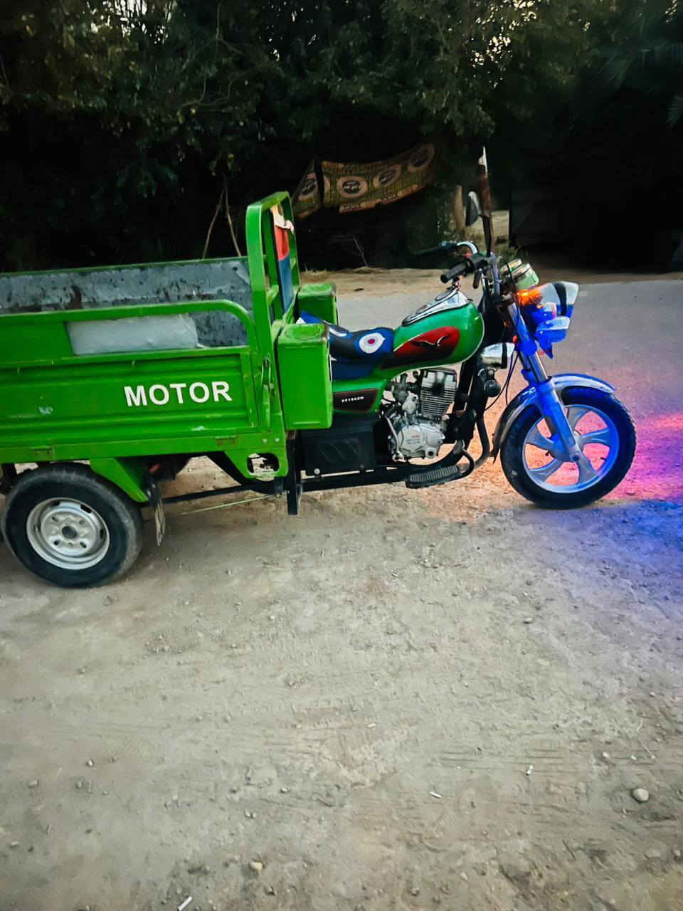 سلام عليكم ستوته ٢٣ مكفوله مرقم وسنويه مكاني وسط عزيزيه *********** خبرني ودالال
