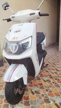 دراجه شحن للبيع نوعيه A1  موصفات  اشاير يمين يسار  بك لايت لد  لايت زن...