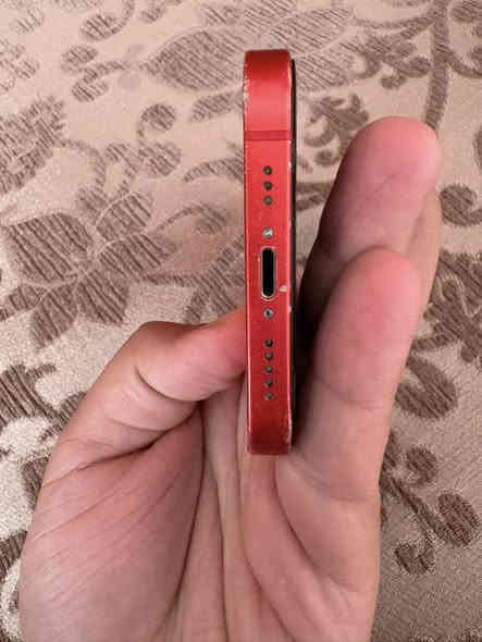 ايفون ١٢ عادي بي شخوط بصورة واضحة بطارية ٧٩  ***********
٣٠٠ الف
