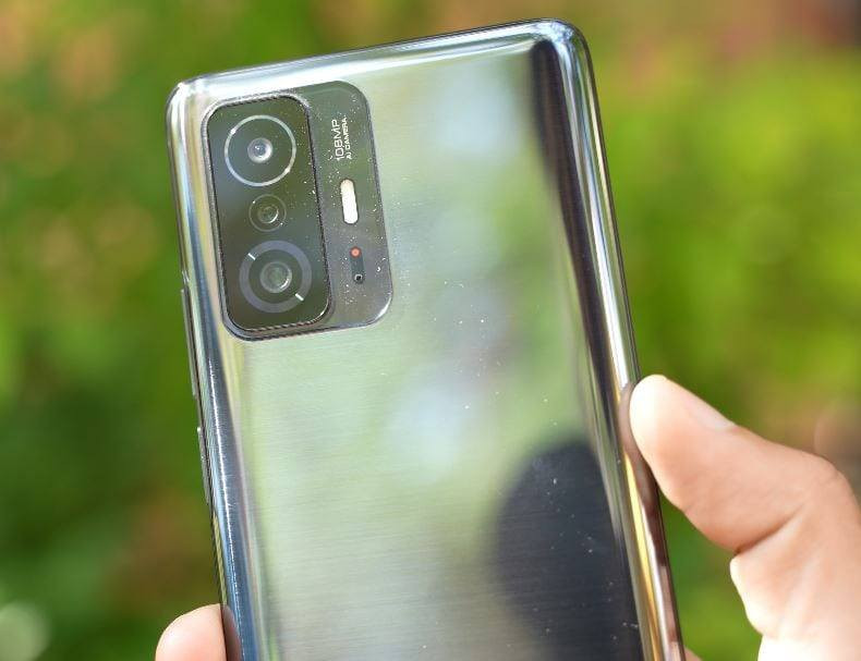 موبايل مستعمل نظيف بطارية جديدة خصم $50 دولار - السعر الحالي $250 مع كرتونة وشاحن الاصلي - التواصل عالخاص.
Xiaomi 11t Pro
نسخة الاعلى برام 12 جيجا
الذاكرة: ‏256GB
المعالج: Snapdragon 888 قوي وسريع
الشاشة: AMOLED ‏6.67 إنش بدقة FHD+ وتردد 120Hz
الكاميرا: 108MP تصوير عالي الدقة
البطارية: 5000mAh مع شحن سريع 120W
السماعات: Stereo من Harman Kardon

ملاحظة ممكن المراوسة ايضا ارسل لي عالخاص تفاصيل.


**إذا كنت صاحب هذا الإعلان وتريد حذفه لأي سبب، رجاءا أرسل رسالة إلى الدعم الفني**