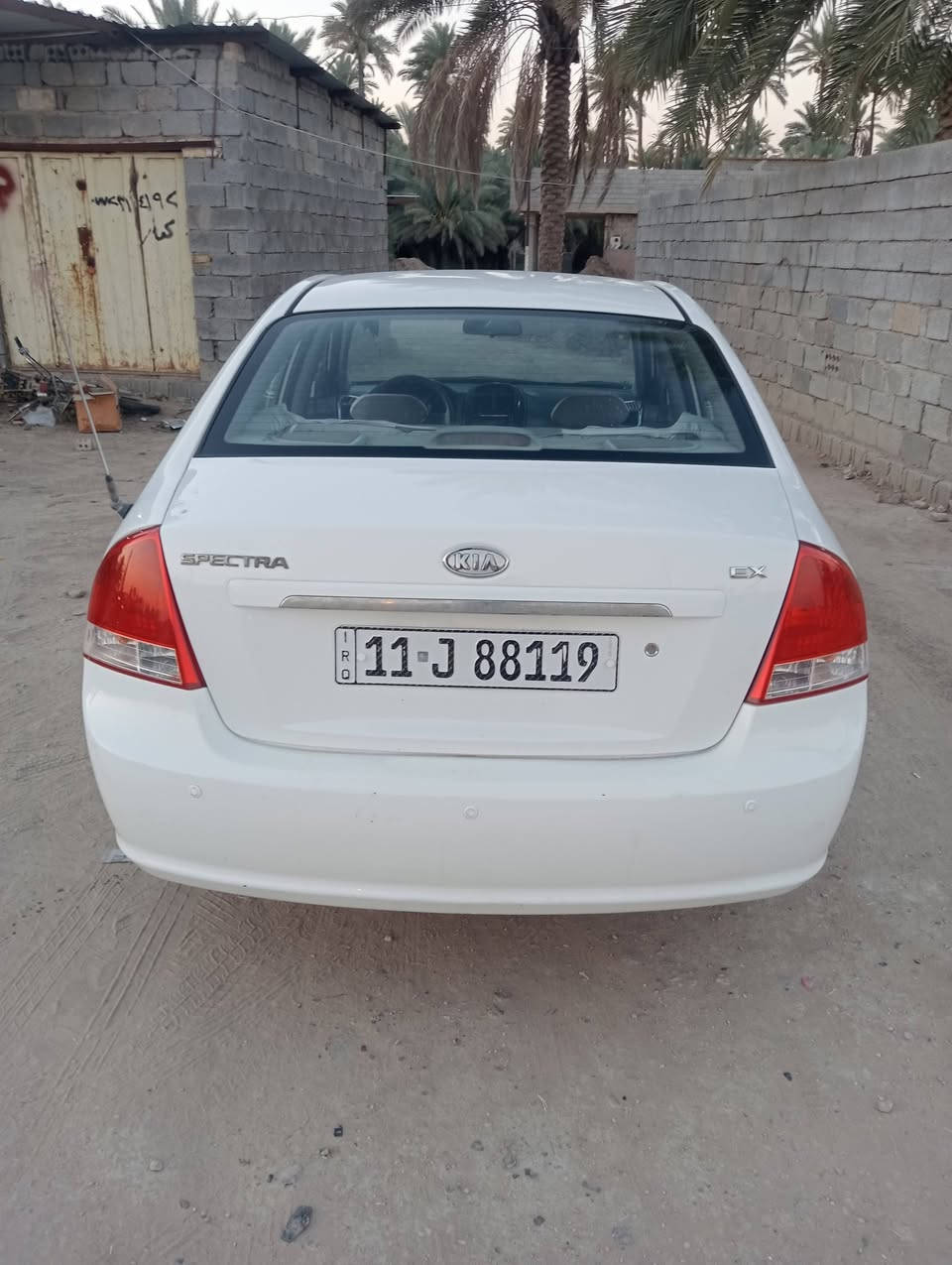 السلام عليكم
سبكترا موديل 2008  امريكي 
مكينه 2000 دوش 
رقم بغداد انكليزي بأسمنه 
بيها اربع قطع صبغ  
كير مكينه تبريد مكفولات 
سياره جاهزه سعر  82 بيها مجال بسيط 
مكاني كربلاء الحسينيه 

***********
