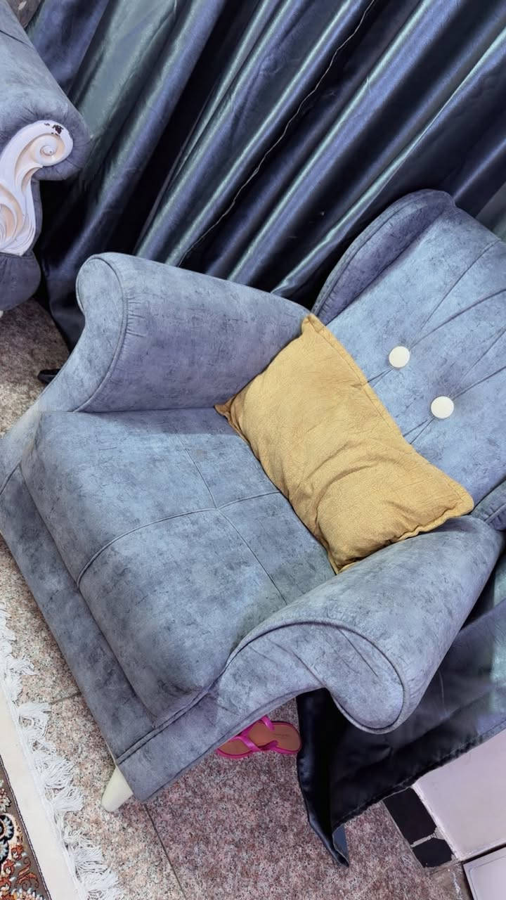 ١٠مقاعد جديد اي عيب مابي وبعد وياه كوشات هواي سعر ٢٠٠


**إذا كنت صاحب هذا الإعلان وتريد حذفه لأي سبب، رجاءا أرسل رسالة إلى الدعم الفني**