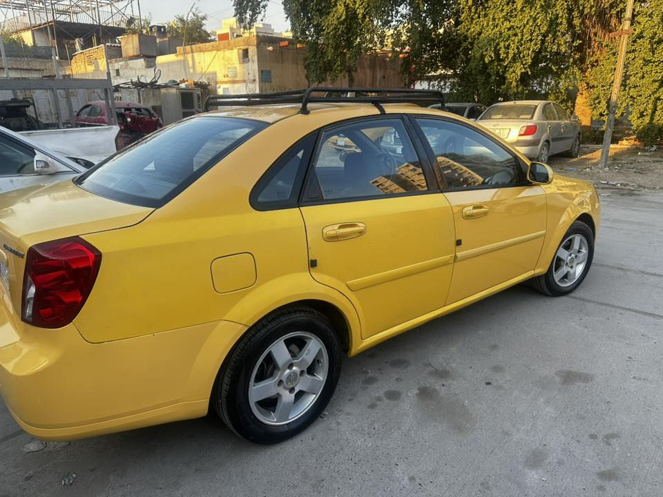 سلام عليكم أوبترا 2011 للبيع شركة عامة للسيارات، نظيفة وما بيها نقوصات تخم تاير صدر امامي خلفي جديد وبيها تدفئه تبريد النواقص بيها طخات بسيطة فقط مابيها حادث مكينة كير اوتوماتيك خير من الله باسمـي والتحويل ثاني يوم مكاني📍 بغداد بيها شاشة سمارت السعر:68$ بيها مجال للاتصال رقم الهاتف *********** متوفر بيه واتساب
