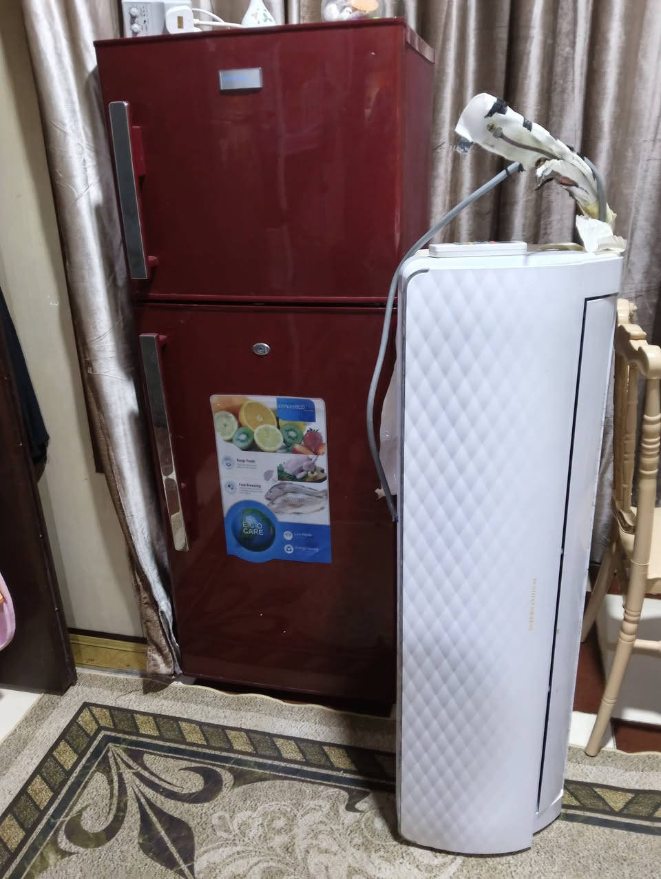 سلام عليكم للبيع سبلت + ثلاجه شغلات بس بيهن ليك حالين للبيع اثنينهم 225الف اتريدهن اتصل *********** البصرة الابله
