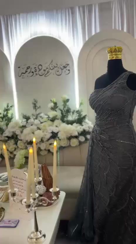 السلام عليكم فستاني للبيع أخذتة بـ350$ اريد بـ 175 وبي مجال


**إذا كنت صاحب هذا الإعلان وتريد حذفه لأي سبب، رجاءا أرسل رسالة إلى الدعم الفني**