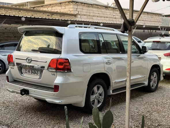 للبيع لاندكروز 2012 بريم السياره جديده كفاله بيه فقط بارد باب صدر شي بسيط ودعاميه الاماميه صبغ السونار مرفق بالمنشور السياره محرك ٦ سلندر بلادي رقم انكليزي بغداد باسمي السعر ٣٥٠ ومجاله كلشي بسيط حك الجيه مكانه بابل معرض الوطن لتجارة السيارات الحديثة طريق حله - نجف الفرع الاول اتصال ***********
