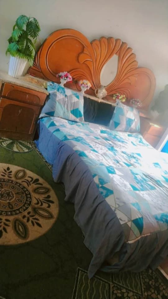 للبيع التخت السعر 300 قفل والغرفة السعر 200


**إذا كنت صاحب هذا الإعلان وتريد حذفه لأي سبب، رجاءا أرسل رسالة إلى الدعم الفني**