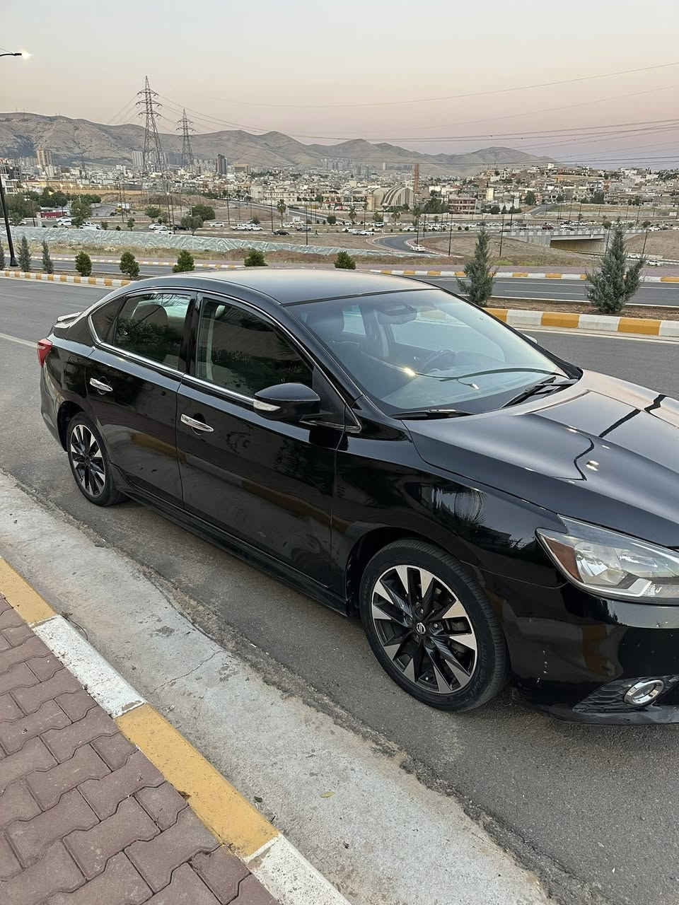 Nissan santra 2019
قطعة وحدة صبغ بدون دواخل بس بنيد
مواصفات SR
ماشيه 75 ألف ميل
العنوان سليمانيه للاستفسار
*********** 
السعر 98 قفل
