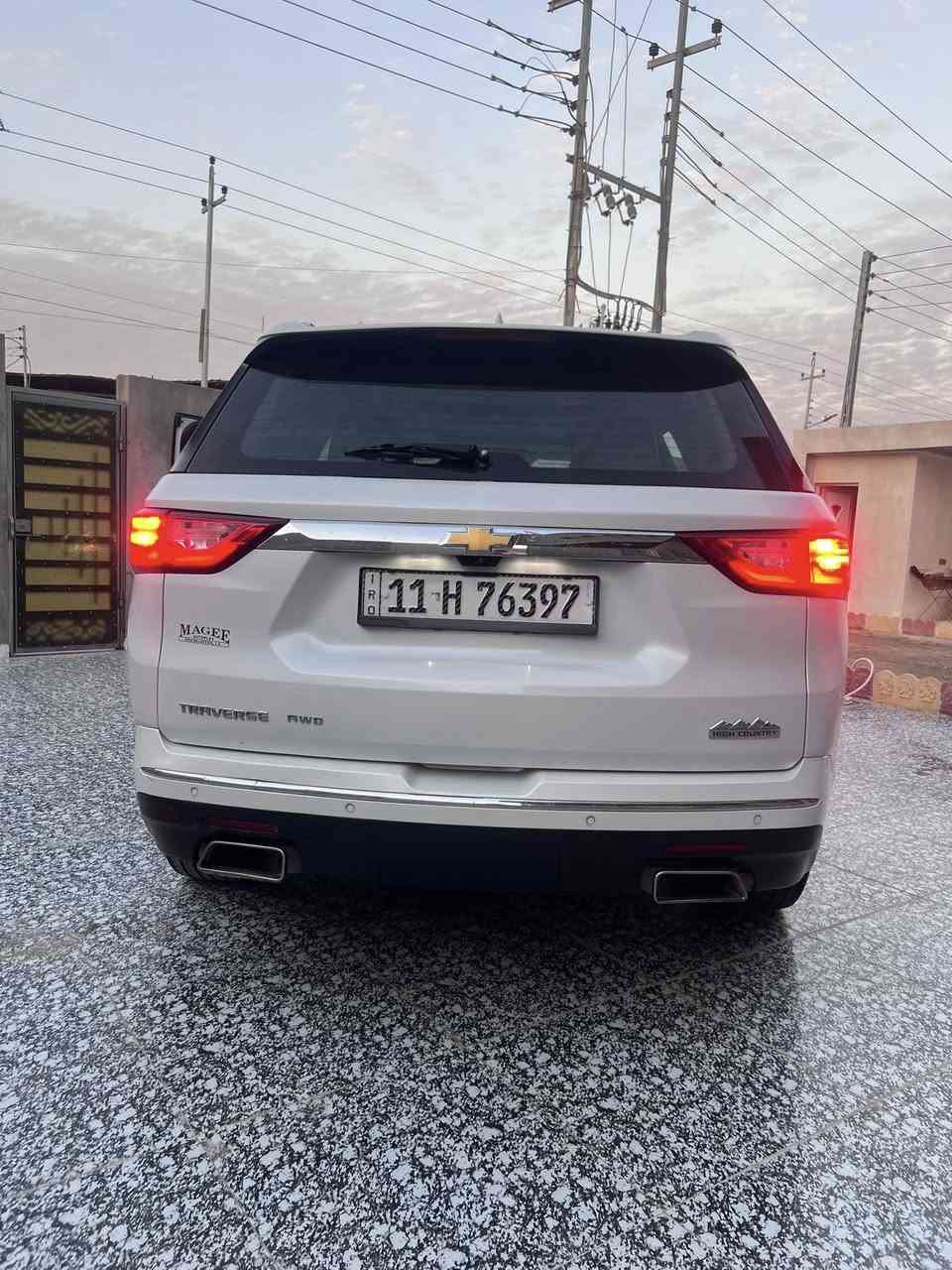 #-اللهم صلي على محمد وال محمد
شوفر لية ترافرس وارد امريكي موديل 2018
اعلى فئه
Vip كشنات
3 قطع تبريد
كشن تدفئه تبريد
تحكمات ستيرن
دخول ذكي 4 ابواب
تشغيل عن بعد 
جنطه كهرباء
 7 راكب
منضومه غاز
ماشيه 145 الف
بانوراما عدد 2
دفع رباعي
مانع انزلاق
تدفئه ستيرن
شاشه لمس
شاشه تدعم ابل كاربلي + اندرويد اوتو
تحكمات مري
شاحن ماكسيف 
تحديد مسار 
كامره دواره 360  
مراقبه نقطه العمياء
3 وضعيات قياده 
كشنات منفصل جلد 
فول مواصفات 
السياره موجوده بصره كرمه علي 
السعر 210 وبيها مجال للناس الخيره 
الاستفسار ***********
