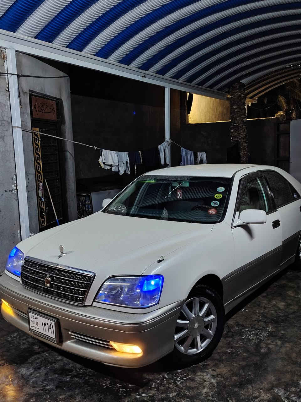 للبيع تيوته كراون ملكه ❤        المواصفات اربع دكم فول عده الفتحه السياره كفالع عامه من كلشي السياره بيه وكاله عامه رقم صلاح الدين    السعر 85وبيه مجال *********** والمايعجبه السعر  ليعلق اترك تعليق يدل علا اخلاقك ❤👋🏻العنوان نجف ابو صخير
