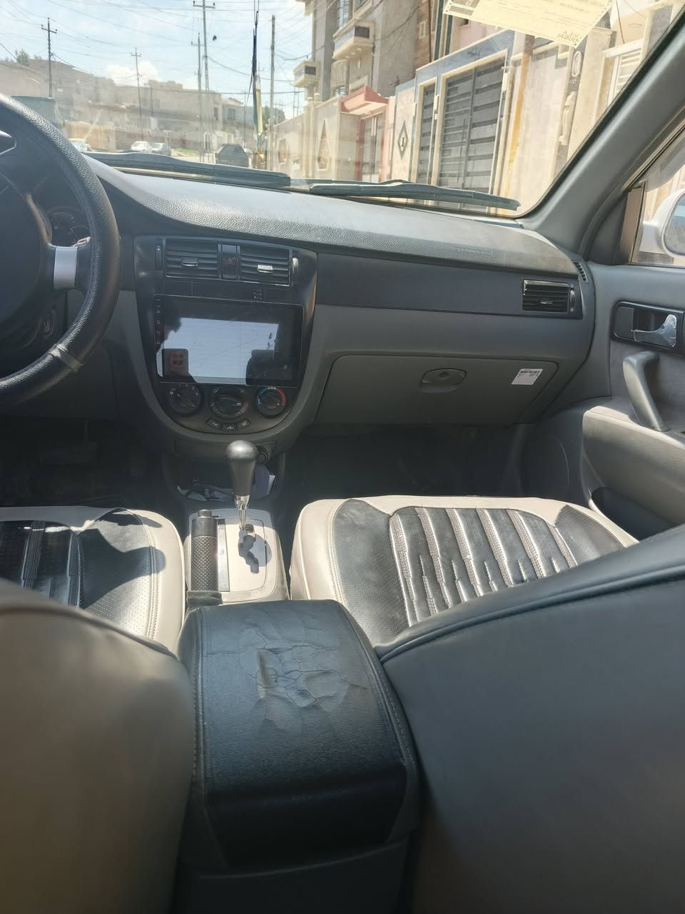 اوبترا موديل 2009كورية سنوية 2030فول مواصفات 
هزة كاملة 
بدون صبغ بدون تقحيل بدون حداث 
كير محرك جديد سيارة نضيفة 
تبريد ثلج كلو جديد 
كاميرة 
سنتر لوك 
فول مواصفات 
رقم ***********بي وتساب واتصال
