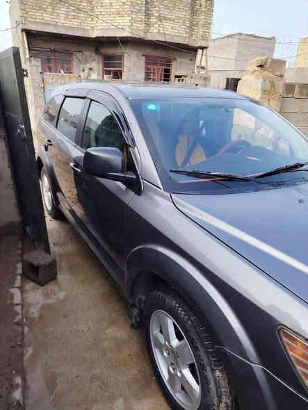 من رخصت الادمن دوج جورني موديل 2012رقم بغداد تبريد قطعه وحده مكينه 2400شرط قبل أسبوعين شديت كير ومكينه مال حاويه قطع سنويه لغايه 2028مشروع وطني بسمي تخم تاير حداديه جديده خير من الله مكفوله سياره حادث جاملغ الأيمن فقط... 120وبيها مجال سياره بغداد ابو غريب  شارع سكلات ***********
