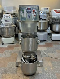 مضرب بولين • ٦٠ل+٤٠ل • المنصوره