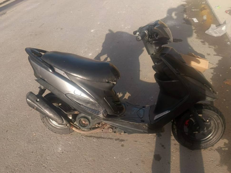 ماكس عدلة
بوشة 49
شغالة هندر
 ونكره سلف
دراجة حلوة يرادلها كفرات بس
سعرها 350 مكاني كربلاء
***********
