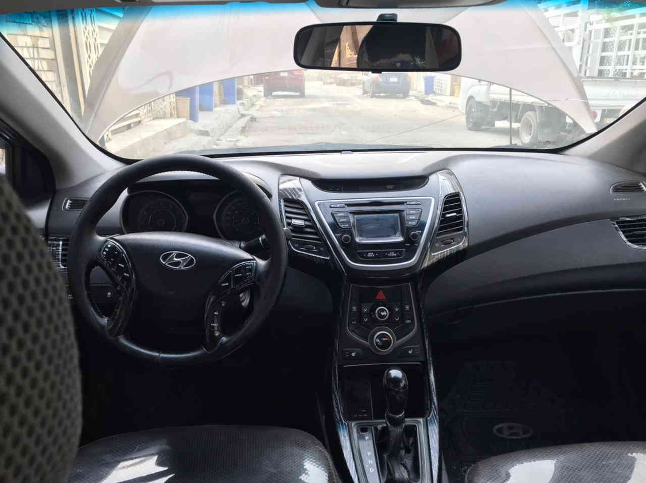 سلام عليكم النتره مديل 2015 حادثه الجاملغ نفسه معمر محرك 2000جي دي اي لاصرف ولاتبخير نص فول فتحه تحكم ستيرن كامره بلاديه ماشيه 144 صدر خلفي امامي تبريد ويه سويج للبيع او مراوس بتكسي فورتي او الانتره سعر 105 بيهه مجال بيهه جراد ومصبوغ علئ كده  بس بخ بدون معجون سياره موجوده بزعفرانيه قرب مركز شباب الزعفرانيه الرياظي علمآ اني مكلف بنشر صحاب سياره هاذه رقمه ***********
