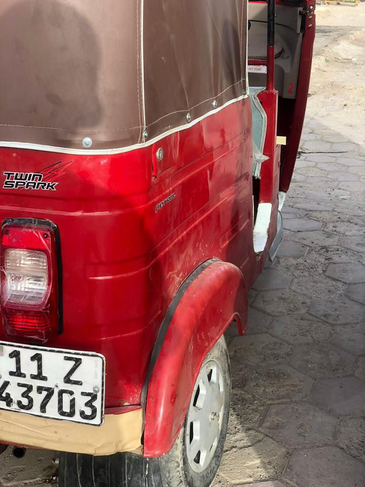 السلام عليكم تكتك 18 تكتك مصبوغه عام مكينه ترايها جديد اكسل جديد شراي يخابر ***********مكاني الشعله
