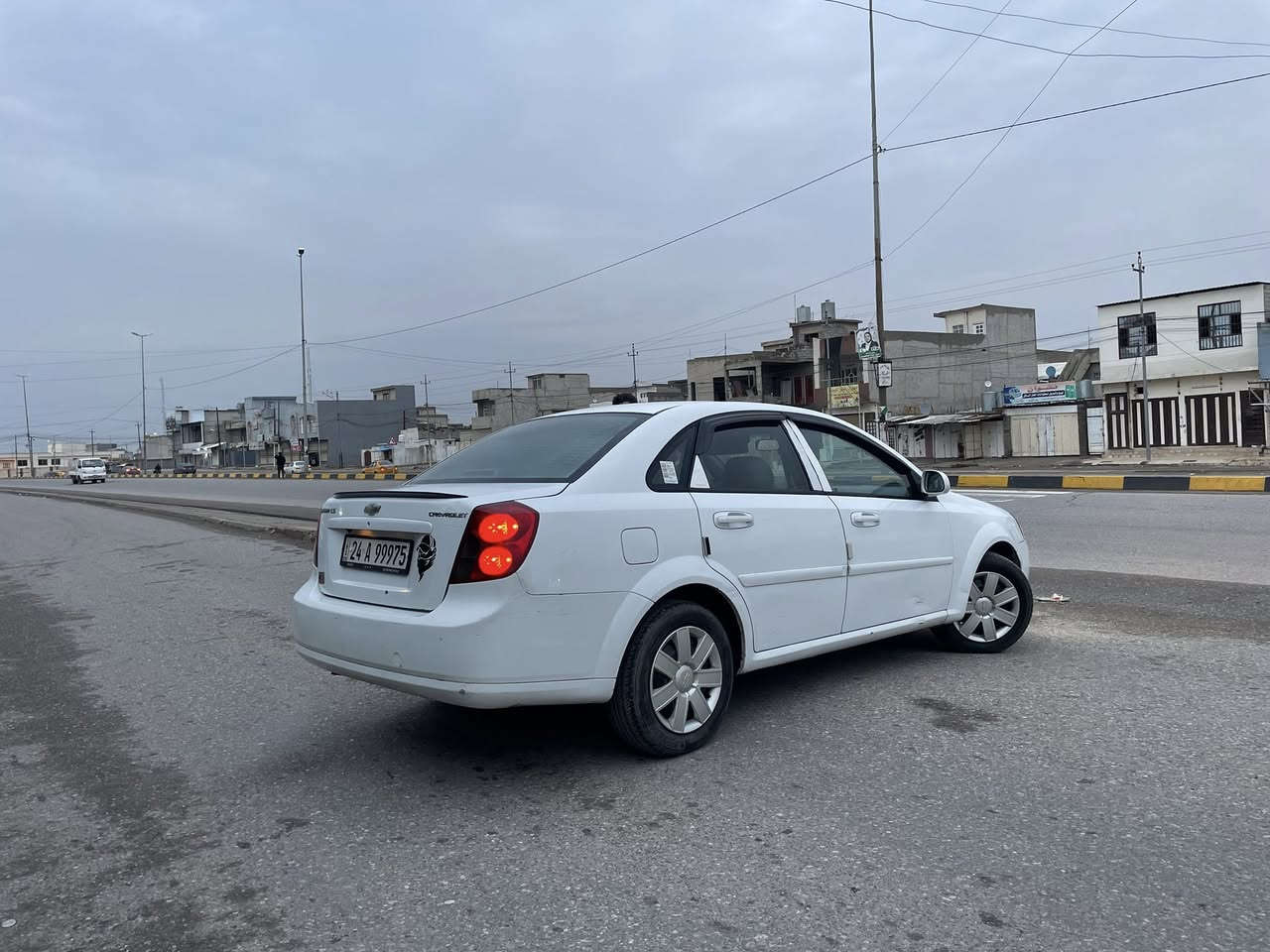 أوبترا
2012
كير محرك شرط 
كابون بانزين 
فول كير عادي 
تبريد 
بيها ثلاث قطع صبغ 
وسقف بي بارد 
68 ومجال 
سياره جاهزه 
***********
