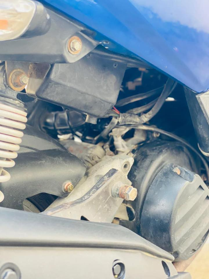 سلام عليكم جيتي أر   دراجه خير من الله نقصه باتري وبلك فقط ***********
