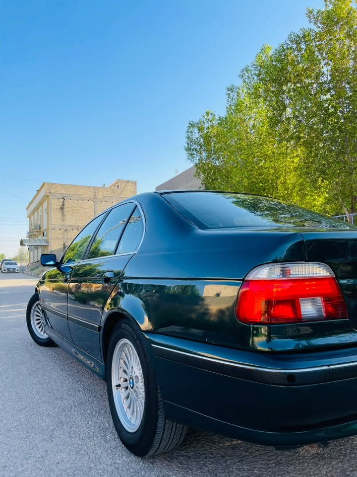السلام عليكم 🌹

BMW E39 للبيع (المراوس)

🔹 حجم 528
🔹 أصل مكينة كلش جديدة 28 دبل فانوس
🔹 كير بشرط تبترونك
🔹 تبريد مجموعة كلها جديدة شرط ثلج
🔹 حدادية جديدة
🔹 تخم تاير جديد
🔹 بدون حادث
🔹 بدون خياس
🔹 صبغ عام جمالية فقط، وجديد قبل 15 يوم كملت صبغها، وشرط المواد كلها أصلية.
🔹 سلايت شغال طكتين جديد 
🔹 كهربائياتها كلها بلادية بدون جطلات كلها شغاله 

السيارة كلش نظيفة وأحلى من الصور والله، أغراضها كلها بلادية وأصلية، مابيها شي تجاري.

📌 رقمها بغداد دولي مداور ثاني يوم
📍 مكانها: كربلاء / طويريج

💰 السعر: 82 وبيها مجال.

الشراي يتصل ويجي يكلب السيارة ويقتنع، واني خادم الك.

📞 ***********
📞 ***********

السيارة تروحلكم فدوه أخوتي، بس لا تكسرون بسعرها. 🌹
