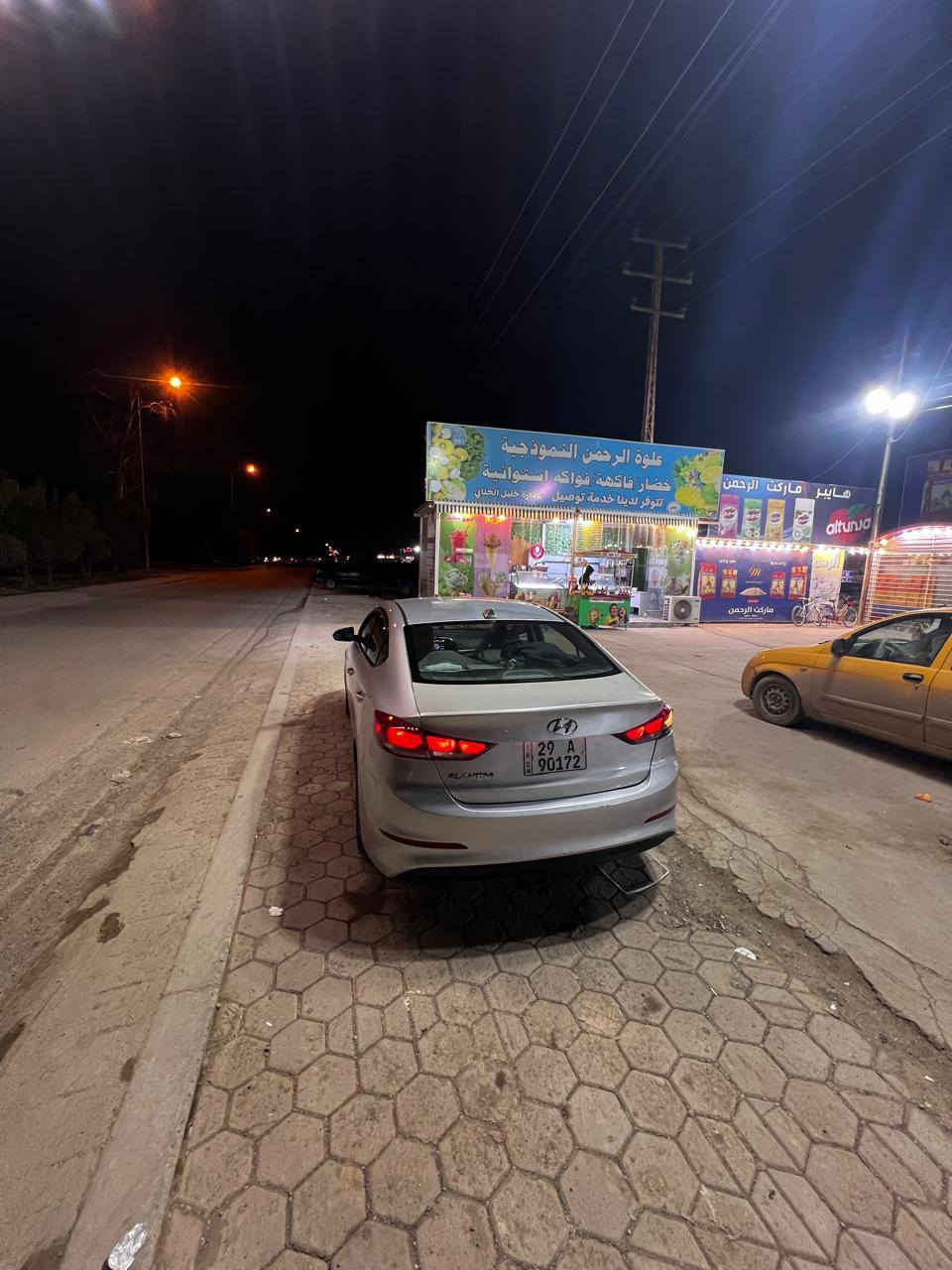 السلام عليكم للبيع النتره 2017 وارد امريكي السياره صبغ احزام بدون داخل ماشيه 130 رقم واسط انكيزي مواصفات مكينه 2000 دوش كير ايتي تبريد تتفئه صدرها كامل ماعده المشط السعر 110 وبيها مجال شي قليل المكان سلمان باك المدائن ***********
