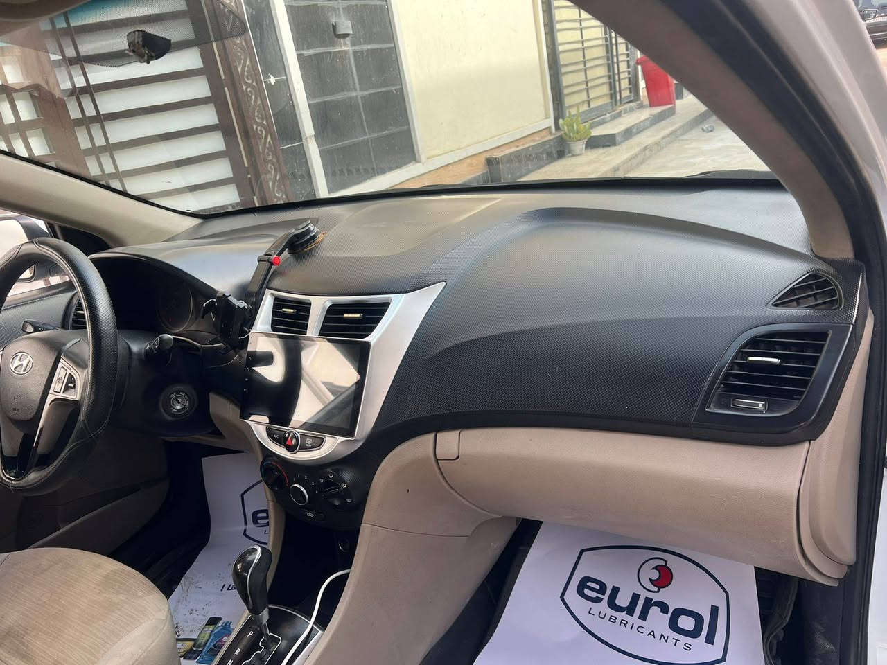 السلام عليكم اكسنت خليجي ٢٠١٦ صبغ فقط بالجاملغ الخلفي
سيارة كاملة من كلشي مابيها اي نقص كاملة من كلشي رقم بغداد انكليزي سنوية الى ٢٠٣٠
السعر 88 وبيه مجال
الرقم ***********
متواجد واتساب
