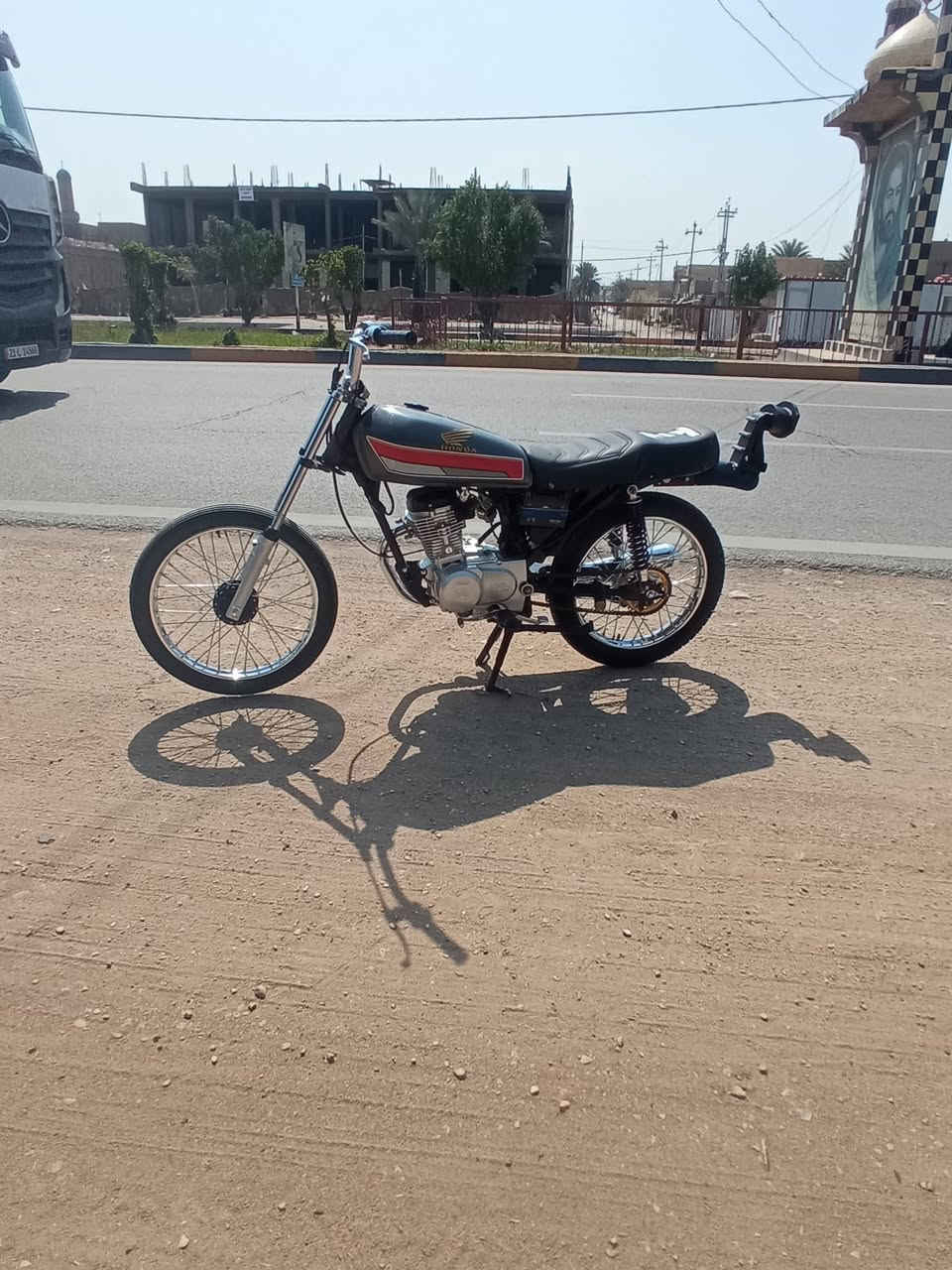 دراجه نامه للبيع موديل 2022 الاستفسار خاص


**إذا كنت صاحب هذا الإعلان وتريد حذفه لأي سبب، رجاءا أرسل رسالة إلى الدعم الفني**