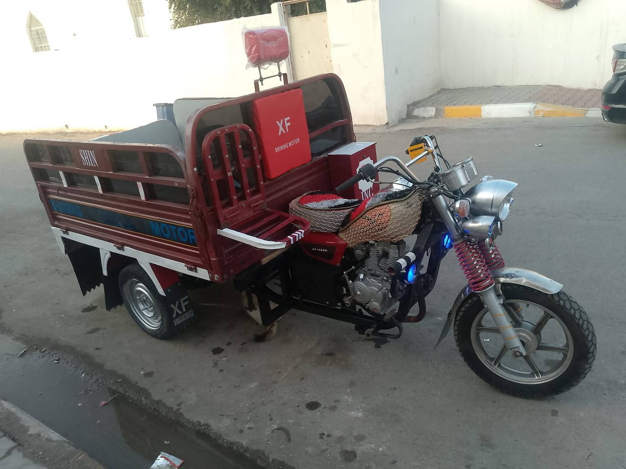 شباب ستوته للبيع موديل 20 وراق بيه ستوته جديده وخير من الله كلهه شغاله ونضيفه سعر  مليون 600 وبيه مجال قليل مكان رمادي رقم لهاتف ***********
