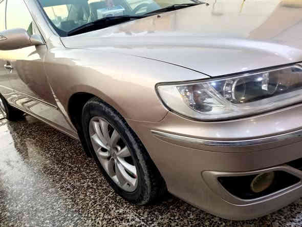 هونداي ازيرا  2008 رقم بغداد الجديد محدثة 2011  فول مواصفات مكينة 6 سلندر.  3300 فتحة سقف  شاشة وكاميرة مري شفط مع الأشاير كشنات جلد كهرباء وتدفئة  عدد 2   حساسات خلفي  تبريد ثلج تخم ناير باتري جديد تحكمات فول نظام ايكو ستيرن كهرباء كروز سرعة الخ تاريخ  يخبل  نظيفة حيل مابيه نقص ... بيه قطع صبغ السعر   90. وبيه مجال  الشراي يتصل ما متواجد بالتعليقات رجاءا.  للاتصال ***********.  المكان بغداد الدورة
