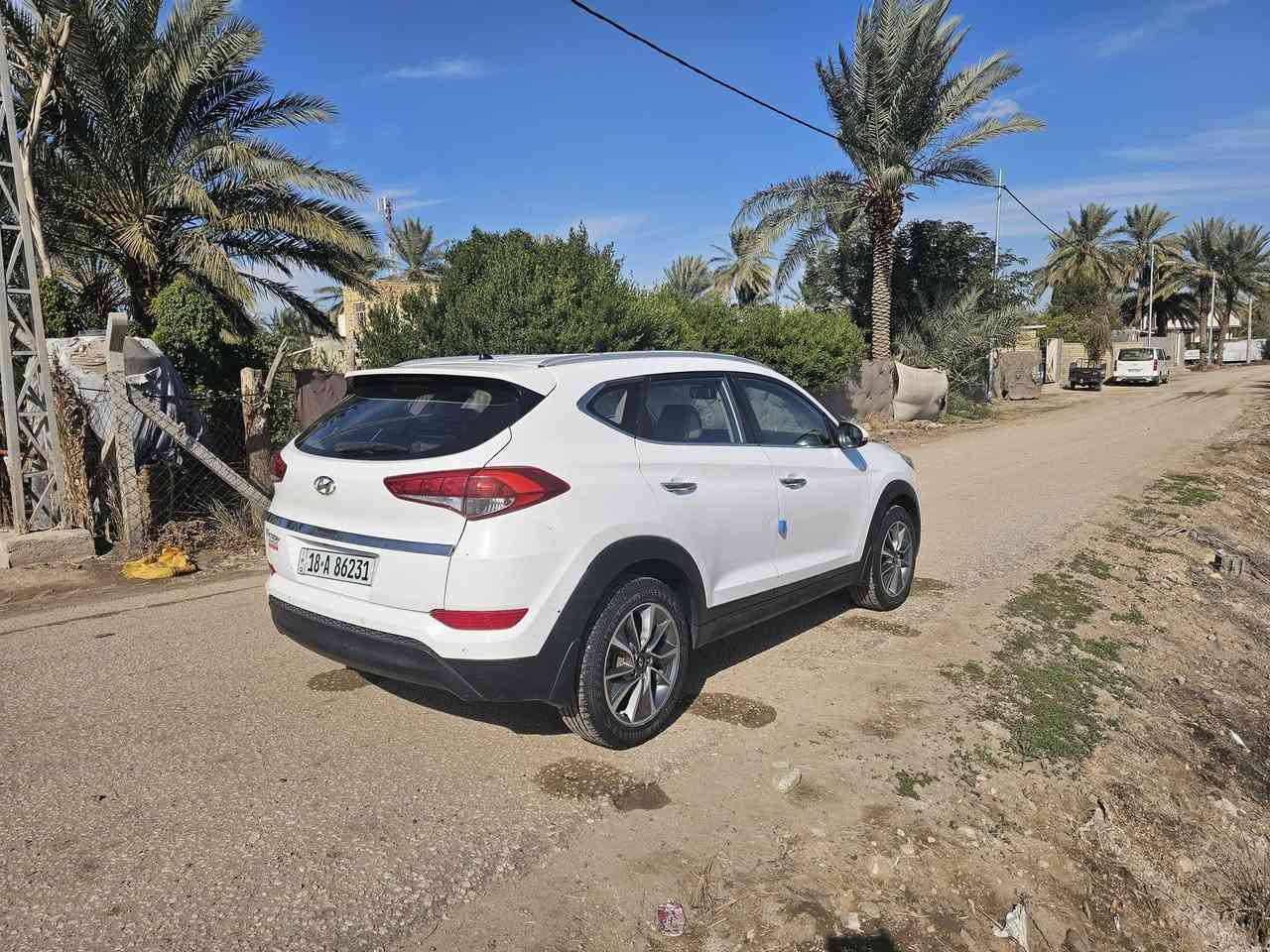 توسان ٢٠١٨ ماشية ٧٠ الف مكانها بابل السعر ١٨٤
***********
