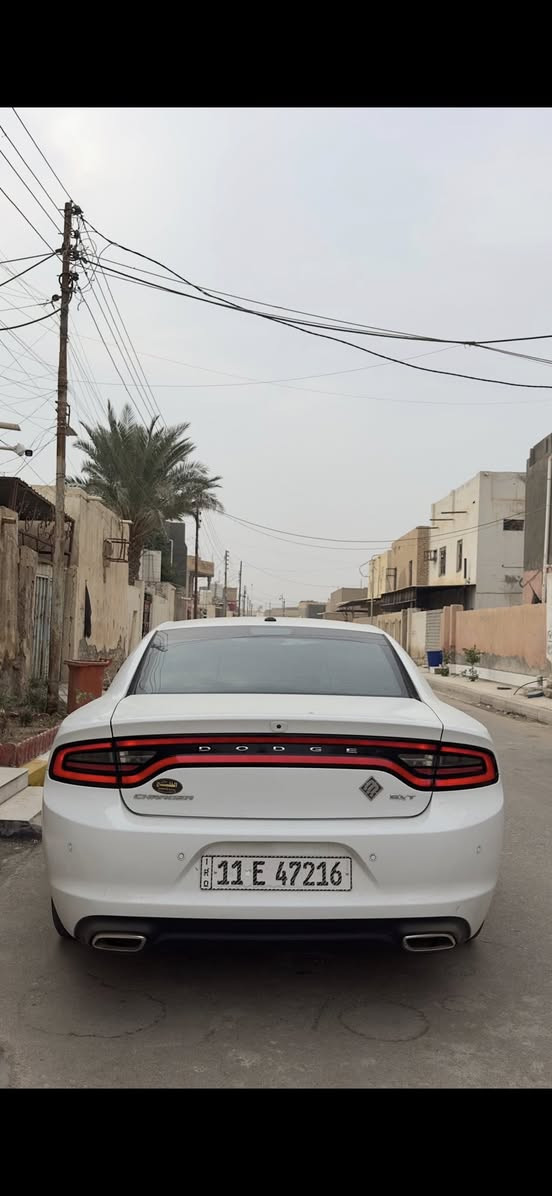 جارجر  2023 لاست كول
خليجي كفالة عامة 
رقم بغداد بأسمي 
ماشية 50.000 كيلو متر
مكاني ناصرية
جديدة بمعنى الكلمة
ما ناقصها اي شيء
 سعرها 310 قابل للتفاوض
***********
***********
