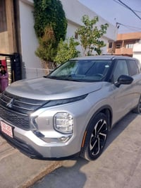 اوتلاندر ٢٠٢٤ • محرك ٢٥٠٠ • رقم اربيل