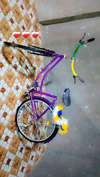 سلام عليكم باسكل لبيع سعر 40 بي مجال مكان ورديه خارج رقم الهاتف ***********
