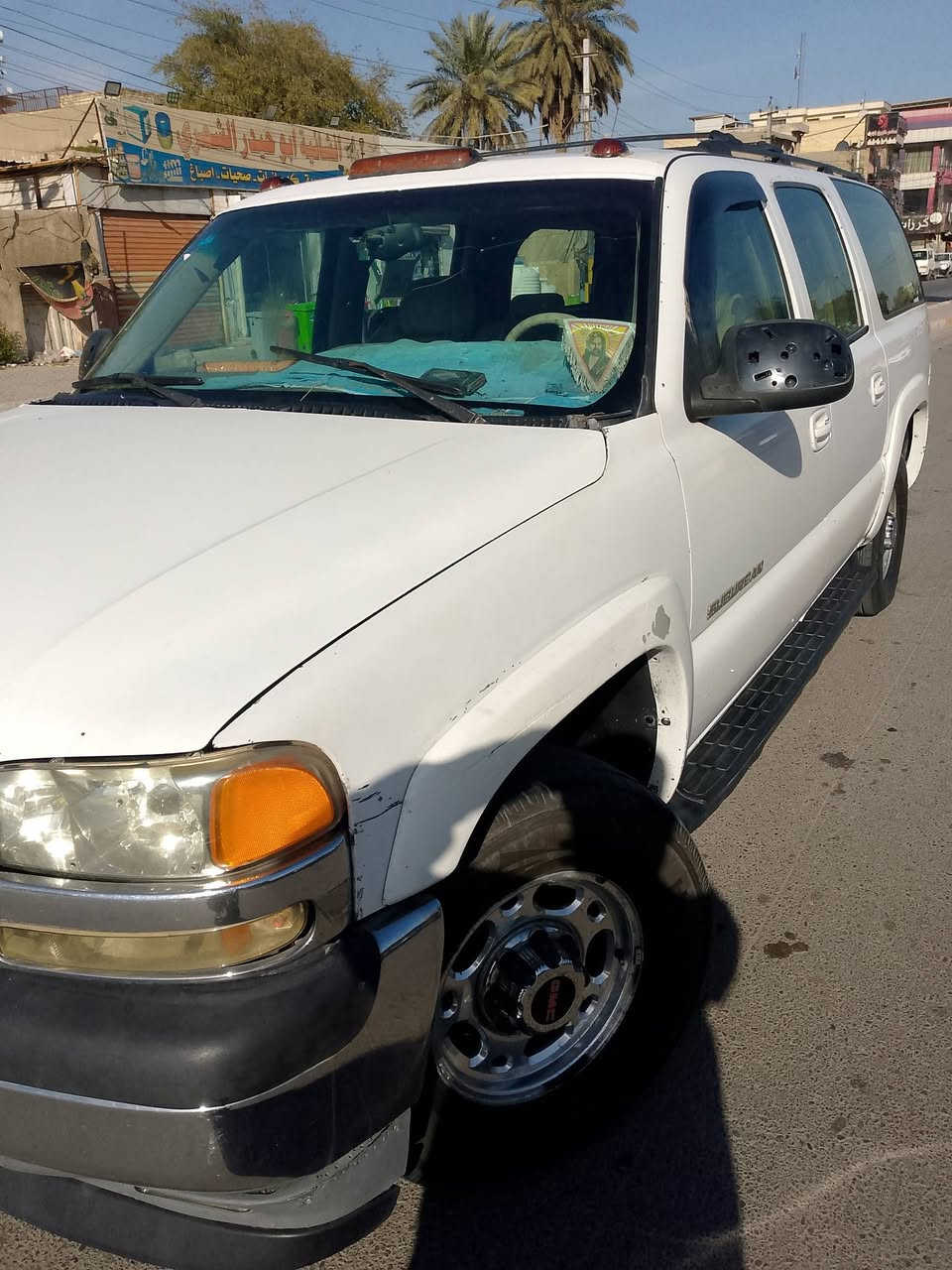 السلام عليكم ورحمه الله وبركاته من رخصت مدير الكروب المحترم سياره موديل 2002 فحل 8 برقي مكفولة من كل عيب رقم بغداد نكليزي لى 2030 بسمي شرط التحويل مكاتبه مروري مكينه 5300 كير 1000 كفاله تخم تايرات وباتري و دينمو و ضفيره جدد قبل 20 يوم شادهن و تبريد شغال حداديه خير من الله سياره مكفوله من الكص ونقل الجثة 
ومن الحادث اكرر وكول سياره مكفوله شرط التحويل 
مكان السيارة بغداد الزعفرانية أربع شوارع 
السعر 110 بيها مجال الطبيين و عذرا على الإطالة 
***********
