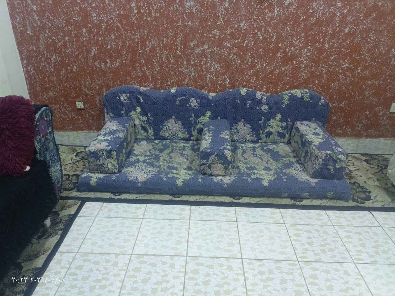 قنفات مستعمل قليل جديد سعر 250 بيها مجال الشراي يتصل ***********
