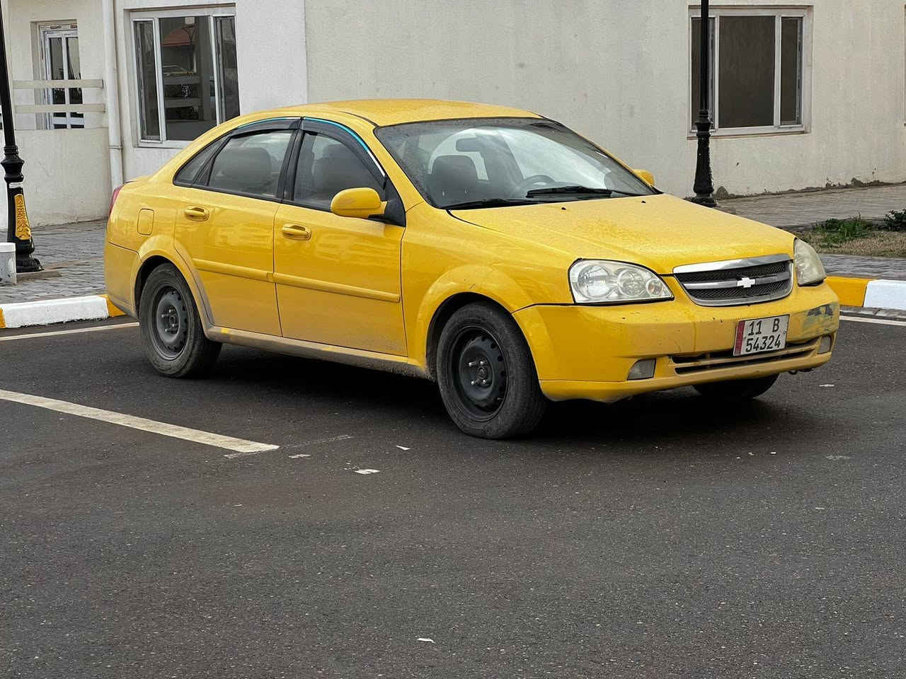 سلام عليكم
سلام عليكم البيع اوبترا شركة العامه موديل ٢٠١٢
رقم بغداد نكليز مصفريه هيه وقرامات السعر ٥٨
كير اوتوماتيك محرك ١٦٠٠ تبريد ثلج كير ومحرك مكفولات 
سياره جاهز بيه ضربه جهت اليمين بدون لا لغد ولا شاصي 
مكان سياره بغداد ناحية الوحده قريب عل مجمع بسمايه 
***********
