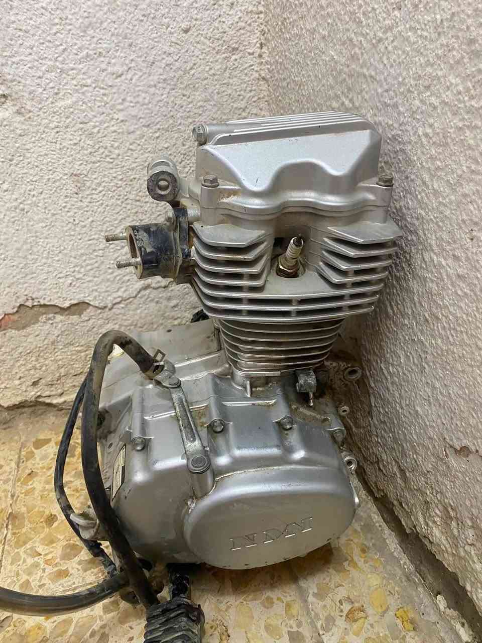 مكينه نامه شلامجه 25 برغي ما مفتوح بيها شرط الشغل والنضافه سعرها 225
***********

