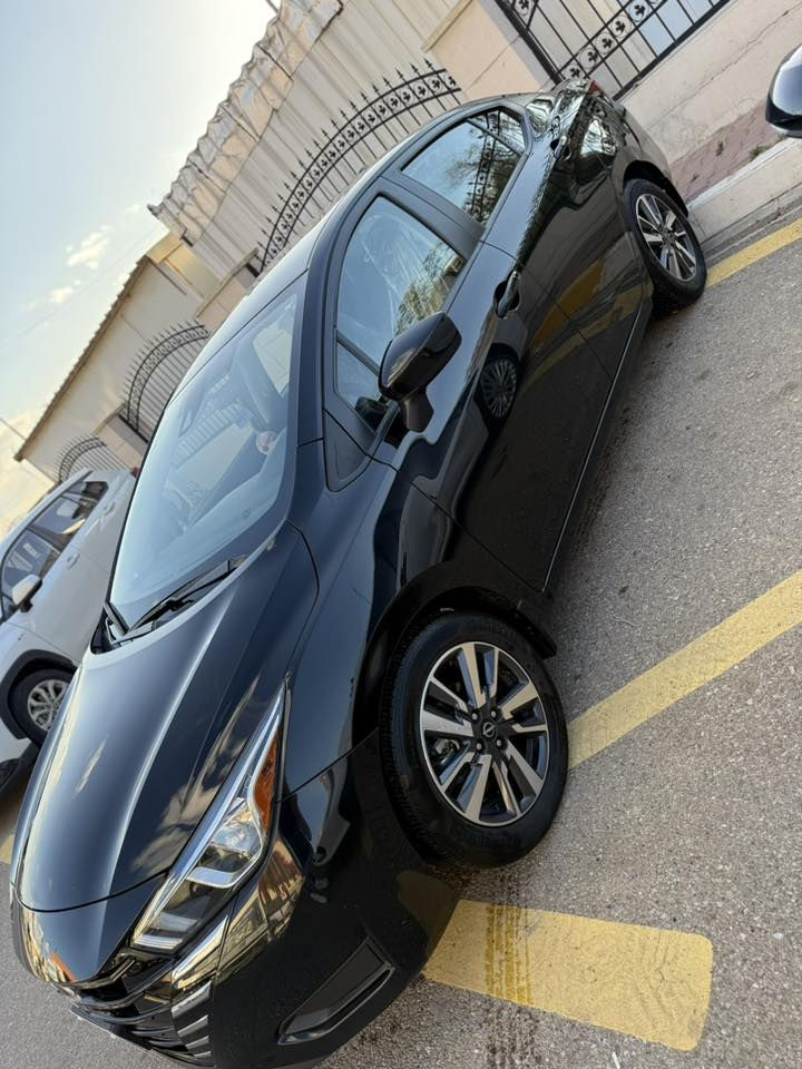 سلام عليكم
🚘 نيسان فيرسا 2024– فئة SV

✨ المواصفات:
 • تشغيل بصمة
 • رادار أمامي / خلفي / جانبي
 • حساسات خلفية
 • نظام Auto Stop
 • تحكم ستيرن جهتين
 • داخل لونين
 • ويل كروم
 • وباقي مواصفات الـ SV المعروفة

📌 الملاحظات:
 • سياره فقط صندوق صبغ بجم كبس بدون دواخل 
• رقم أربيل
 • سنوية جديدة
 • شرط التحويل

🚗 السيارة مرتبة وحلوة وجاهزة، بدون أي نواقص

📍 الموقع: كركوك
السعر 142وبيها مجال بسيط 
📞 ***********
