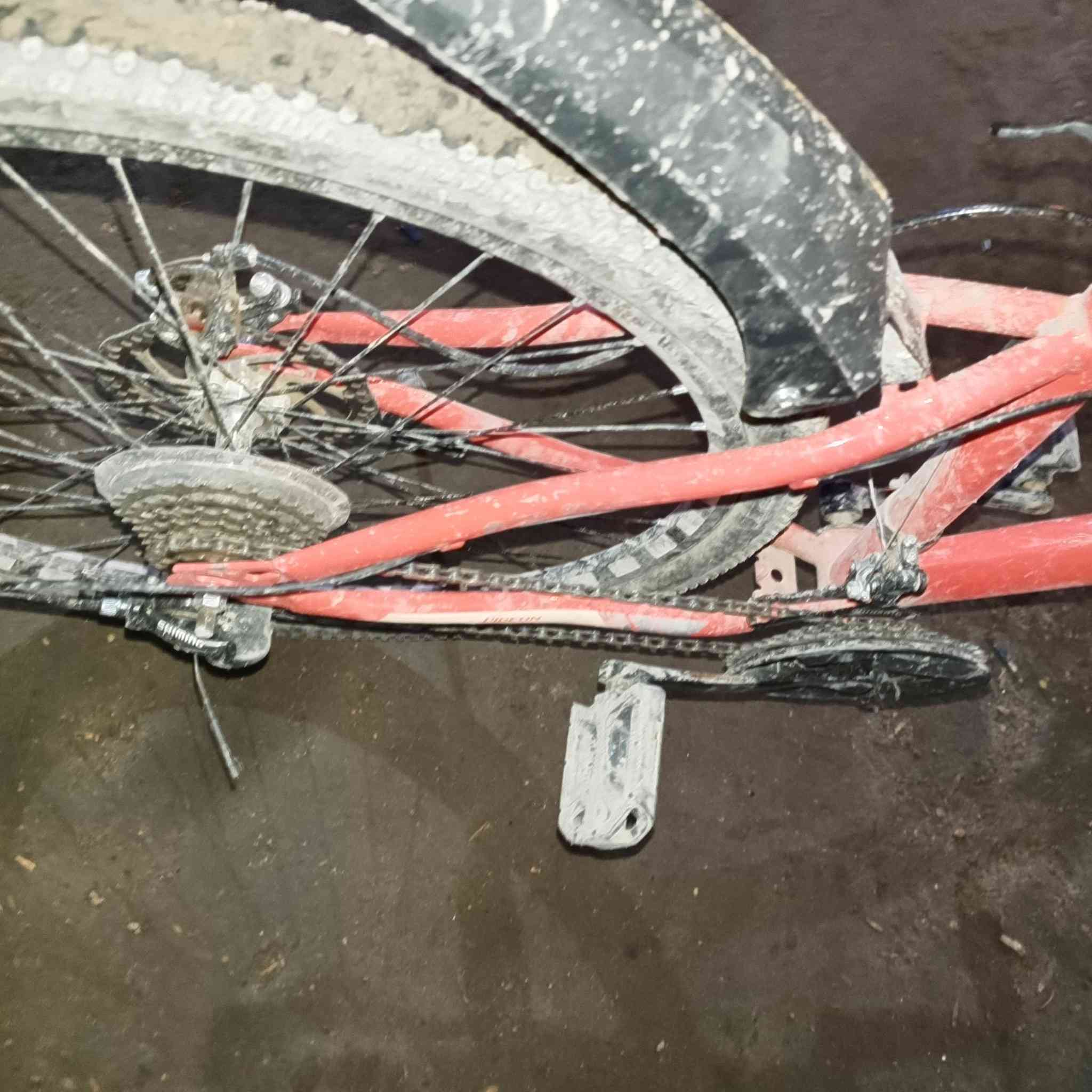 سلام عليكم بايسكل للبيع سعر 130بي مجال استخدام خفيف للاستفسار مراسله الصفحة


**إذا كنت صاحب هذا الإعلان وتريد حذفه لأي سبب، رجاءا أرسل رسالة إلى الدعم الفني**