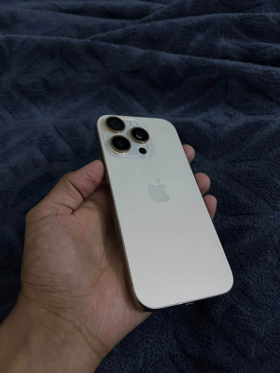 أيفون 16 برو نضيف بطارية 95 بلاديه مبدل شاشة وكاميرا اصلية ولفيس iD يحتاجله تعريف سعر مناسب للتواصل خاص أو على هاذ الرقم *********** بغداد, العراق
