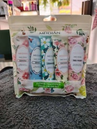 عطر • عطور • معطرات • مسكات • رائحة • عطورات • نعومة • انتعاش • فخامة ...