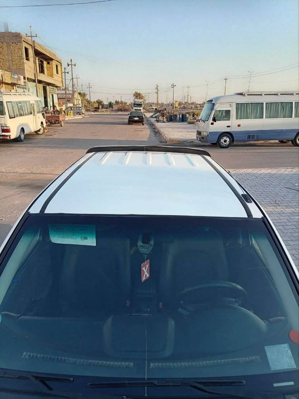 السلام عليكم سياره كريت ول ٢٠٢١للبيع رقم واسط تحويل مباشر َمكينه كير تبريد حداديه تخم تاير كله جديد
سياره كفاله عامه ماعدا البنيد مصبوغ فقط السونار مرفق مع الصور
السعر ١١٠ وبيها مجال
مكان السياره واسط
 للاستفسار اتصال *********** ***********
