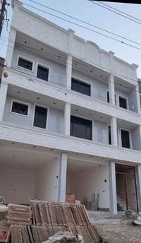 للبيع عماره ١٦٠ متر الواجهه ٨ نزال ٢٠ تحتوي العماره على  ٥ شقق  ٢ محلا...