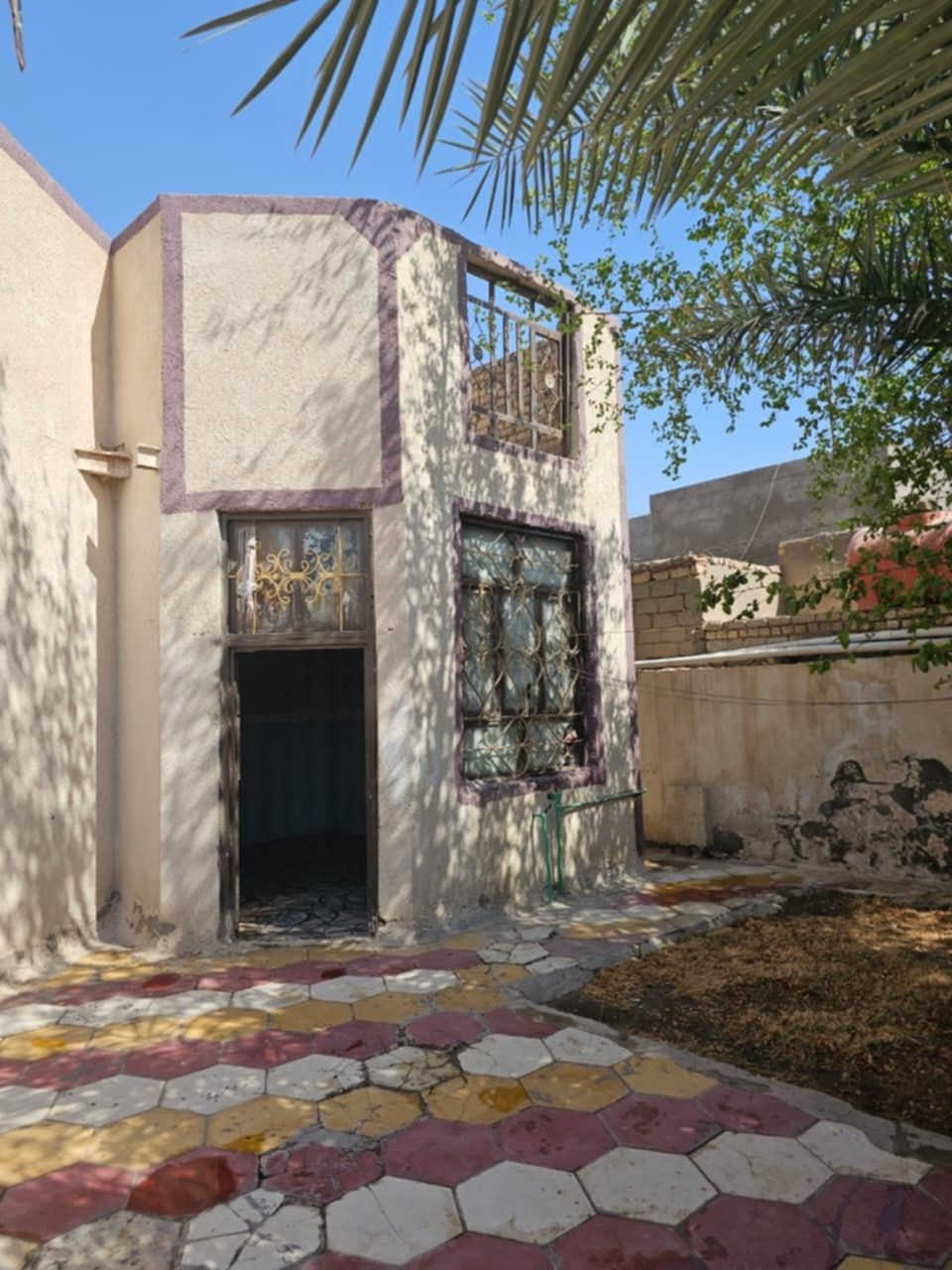 سلام عليكم 
بيت للبيع بالمجد المساحه ٣٠٠  عگاده  
ويرهم اقصاط 
السعر ٦٠اي استفسار ع الرقم  ***********
