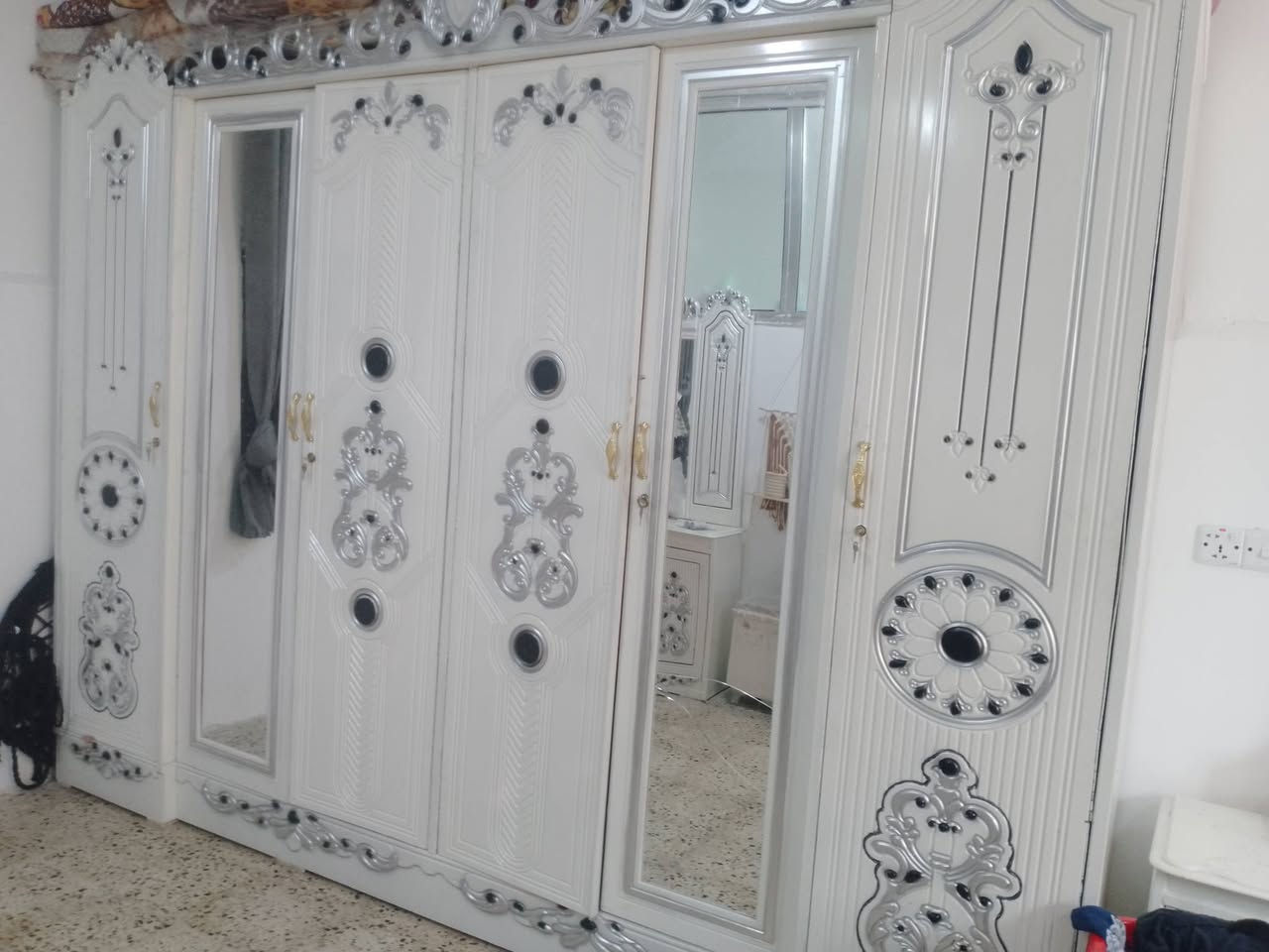 غرفه جديده عراقيه جديده ثلاجه صغيره ما مستخدمه سعر ٦٠٠ بغداد العامريه


**إذا كنت صاحب هذا الإعلان وتريد حذفه لأي سبب، رجاءا أرسل رسالة إلى الدعم الفني**