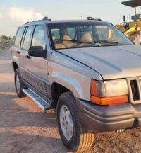 سيارة للبيع • سيارة موديل 94 • سيارة 1994 • سيارات واسط • واسط